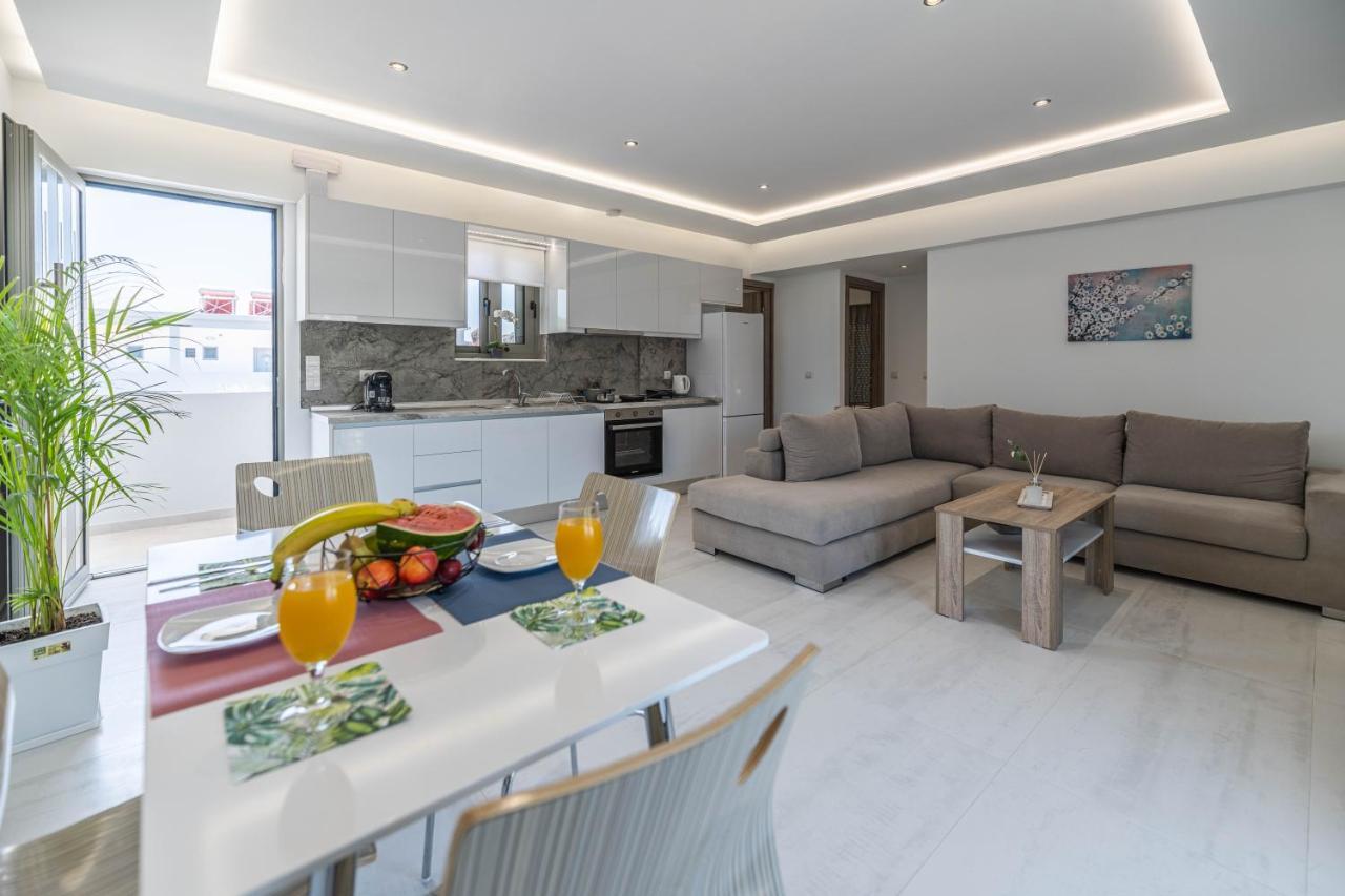 Demiani House Apartment