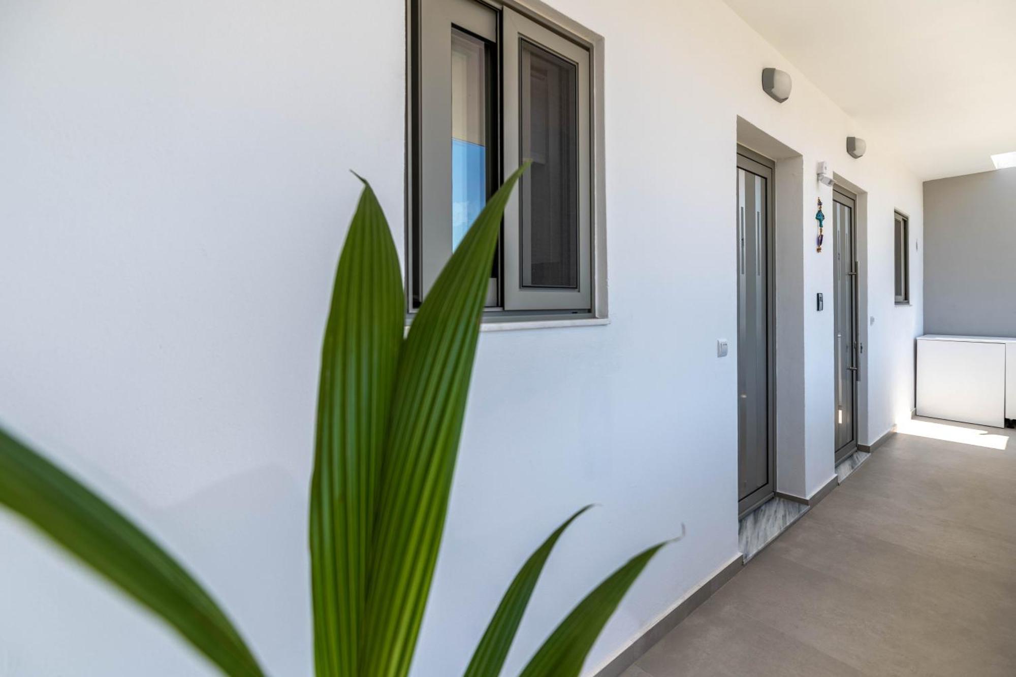 Demiani House Apartment